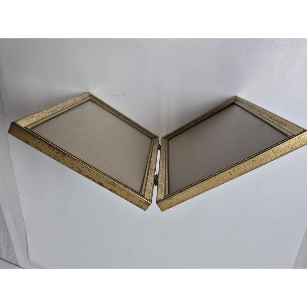 Vintage Gold Metal Double Picture Frame Folding Hinged 4x6 Tabletop etched Edge